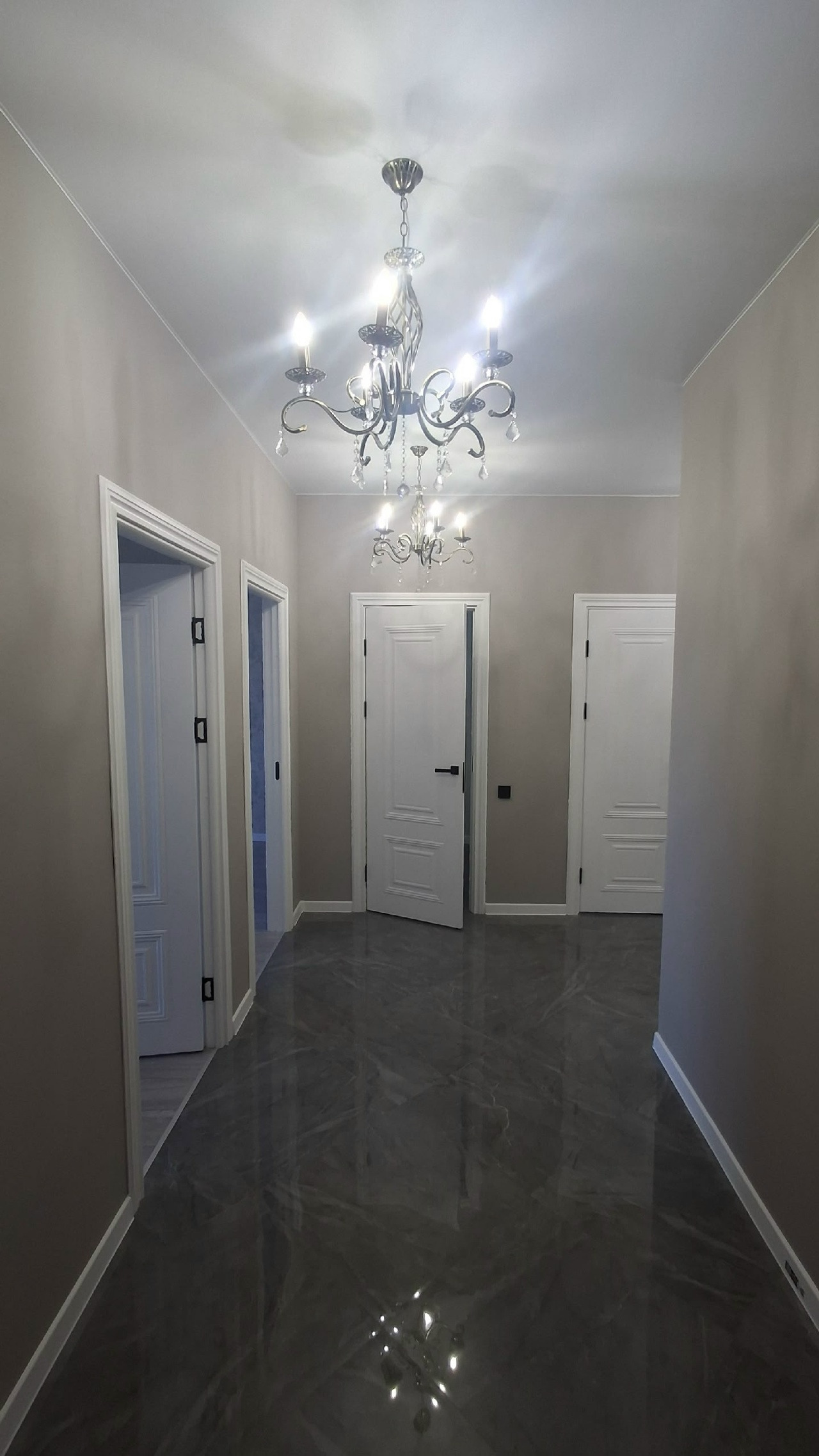 Продам коттедж с ремонтом от застройщика, семейная ипотека,юридическое сопровождение.Звоните,записывайтесь на просмотр, возможен показ аналогичных  вариантов под ваш вкус.